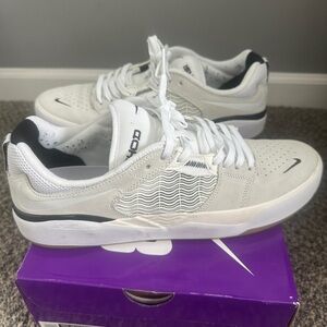 Nike Ishod Wair Sb White Gum DC7232-101